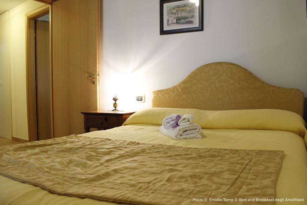 Bed and Breakfast Amalfitani Salerno Centro Zimmer foto