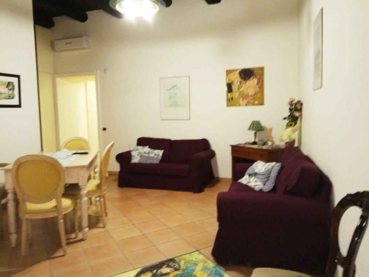 Bed and Breakfast Amalfitani Salerno Centro Exterior foto