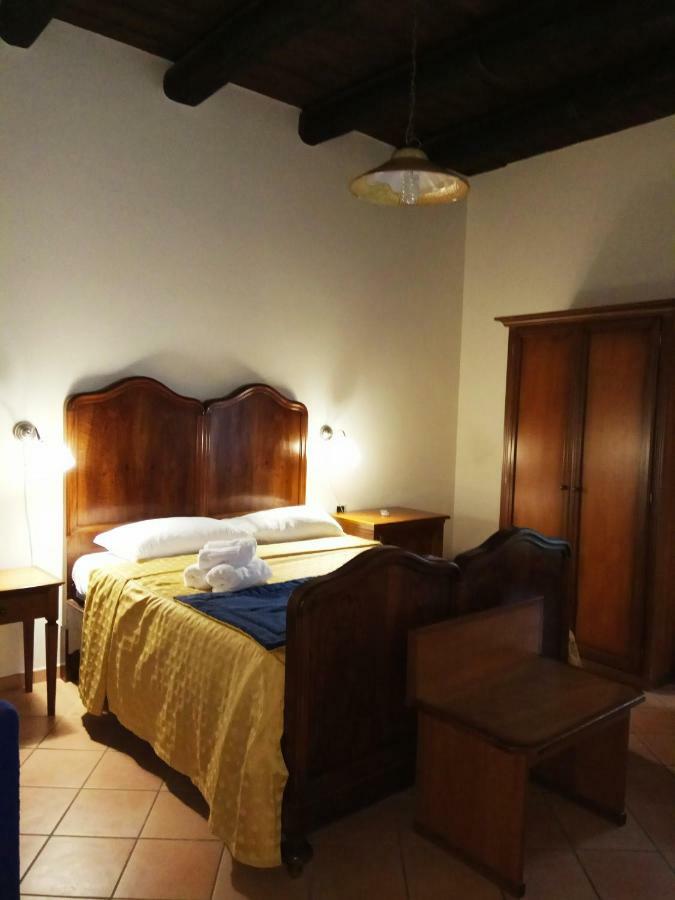 Bed and Breakfast Amalfitani Salerno Centro Exterior foto